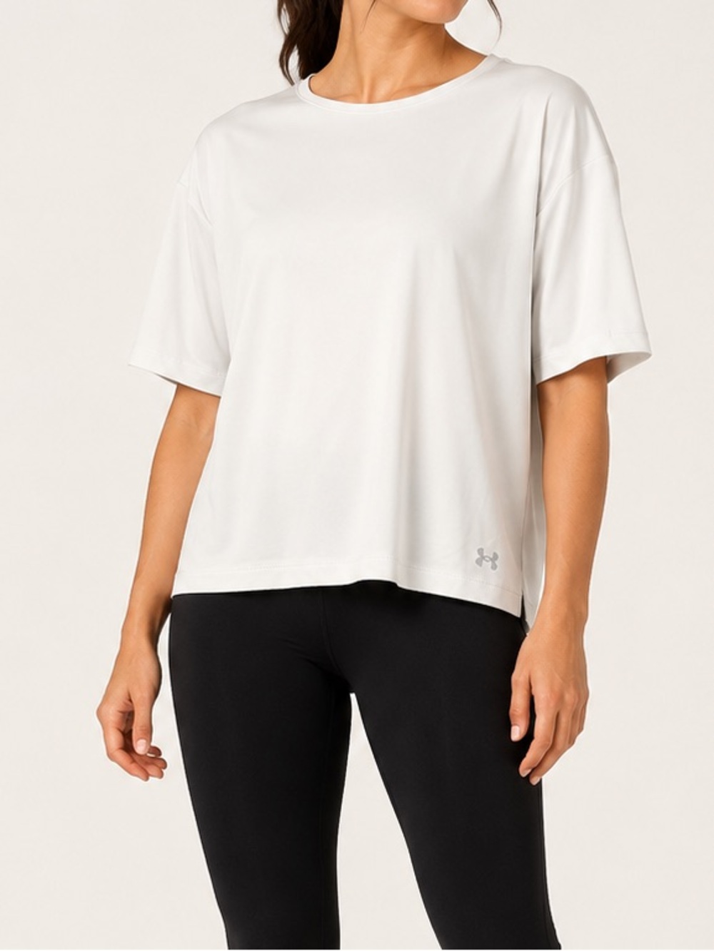Under Armour Motion Oversized White Stretch Workout Tee Large